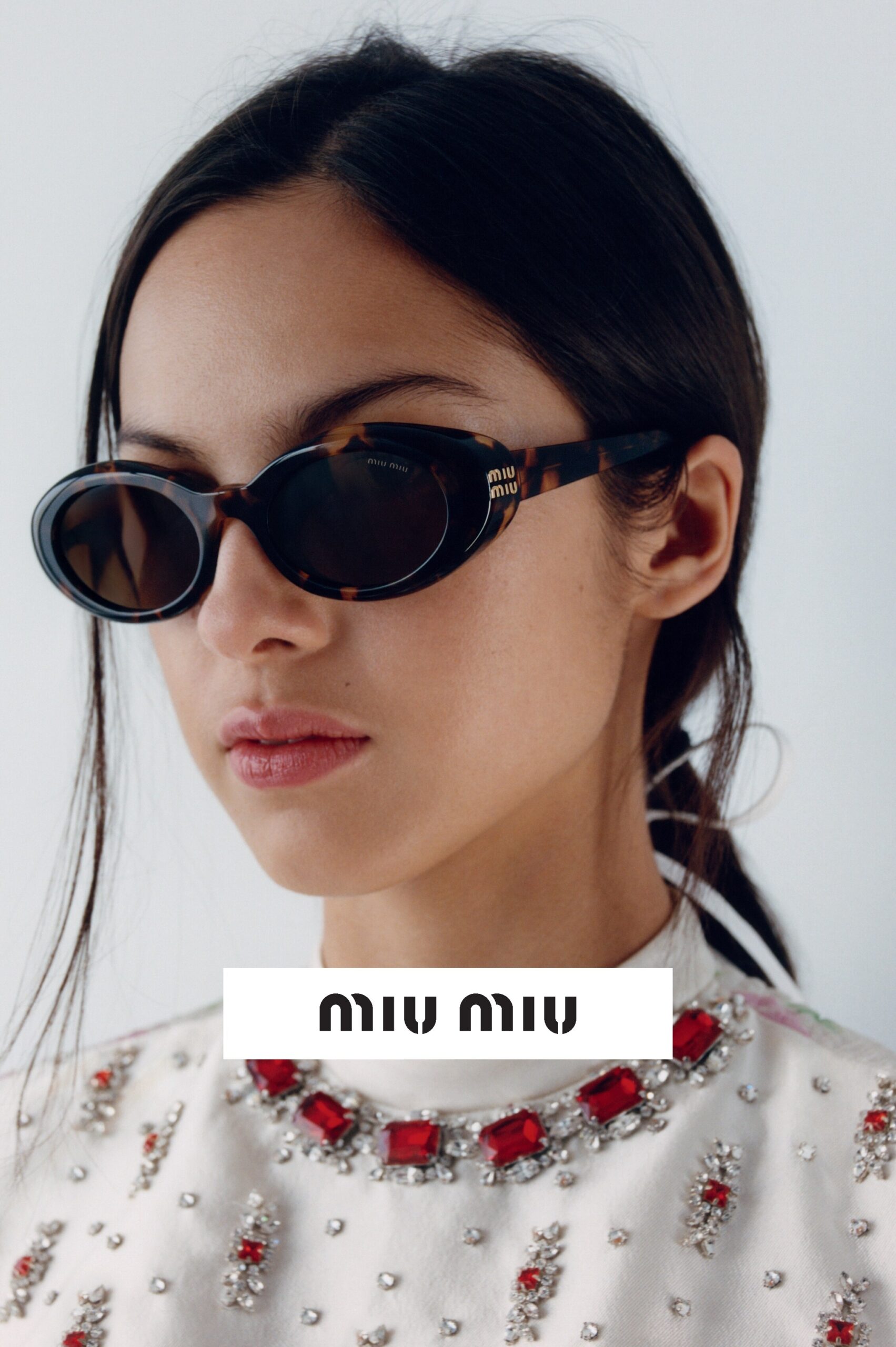 Gafas-de-sol-miu-miu-mvl
